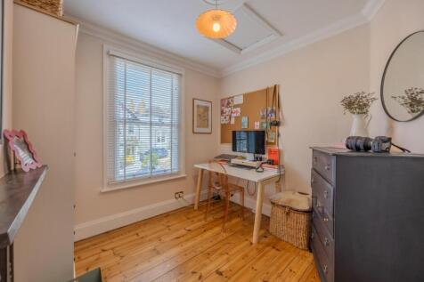 Second bedroom