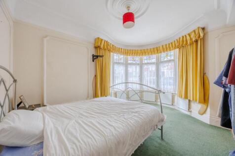 Reception Room / Bedroom