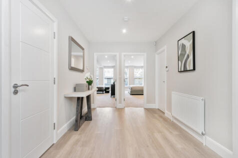 Plot 9 Show Flat