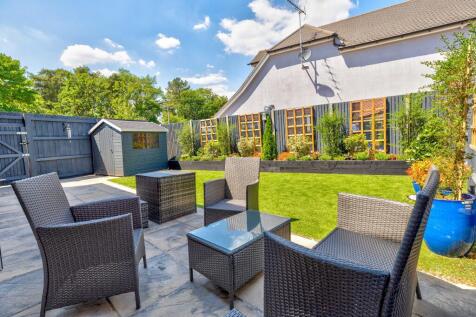 Plot 4 Garden