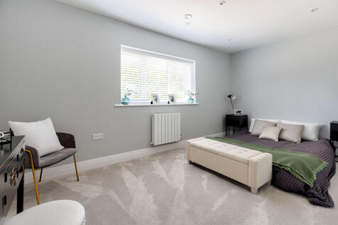 Plot 4 Bedroom