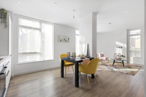 Plot 10 Living area