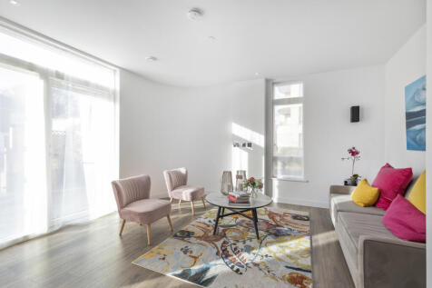 Plot 10 Living area