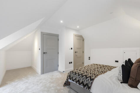 Plot 5 Bedroom spec