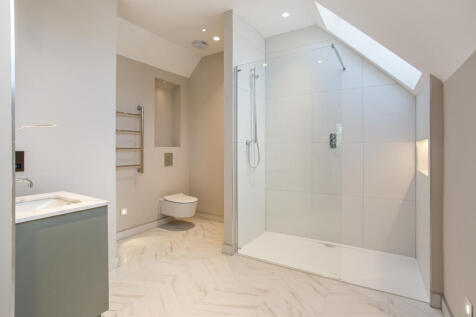 Plot 9 Bedroom 5 ensuite