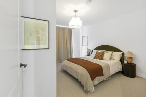 Show Apartment