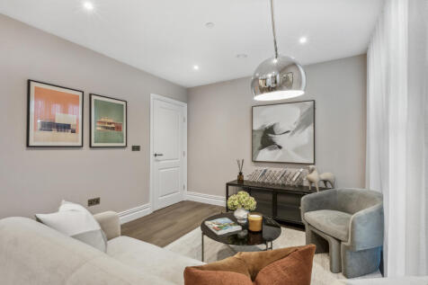 Show Apartment Living area