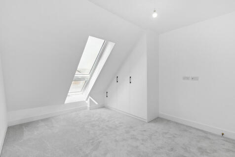 Plot 10 Bedroom