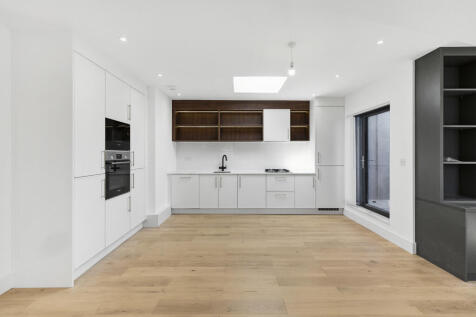 Plot 11 Kitchen