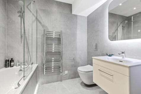 1-Bedroom Show Apartment