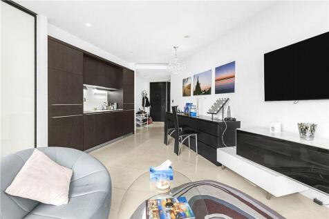 Reception/Kitchen
