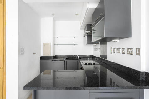 Kitchen/Reception