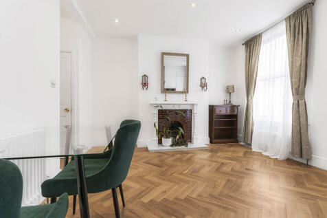 Reception/Kitchen