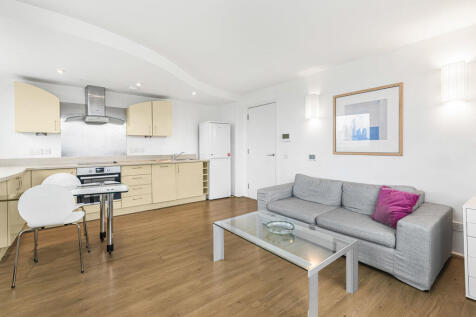 Reception/Kitchen