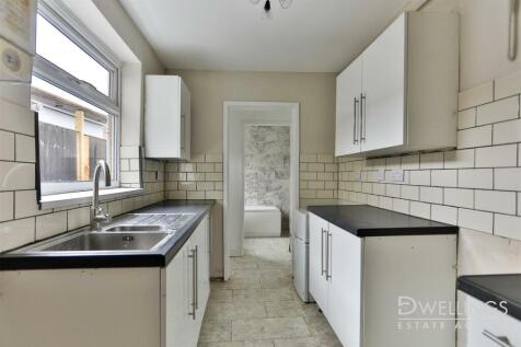 DWELEST- 55, Princess Street, DE14 2NP - 004.jpg