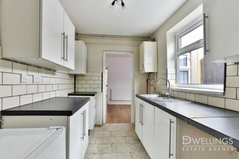 DWELEST- 55, Princess Street, DE14 2NP - 005.jpg