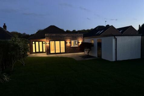 BEECH DRIVE - REAR