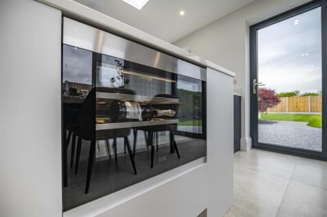 Beech Drive 28 of 51.jpg