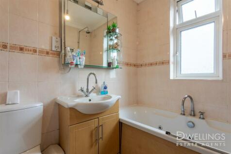 DWELEST- 49 Nevinson Avenue, DE23 1GU - 007.jpg