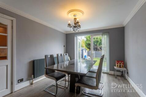 DWELEST- 49 Nevinson Avenue, DE23 1GU - 009.jpg