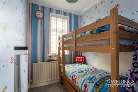 DWELEST- 49 Nevinson Avenue, DE23 1GU - 005.jpg