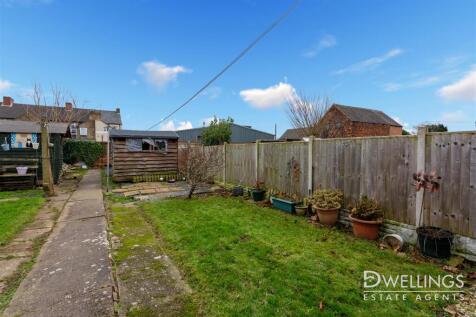 DWELEST- 43 Blackpool Street, DE14 3AW - 011.jpg