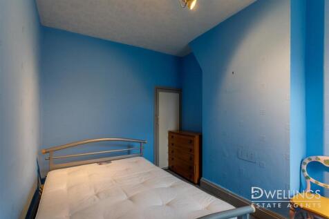 DWELEST- 43 Blackpool Street, DE14 3AW - 014.jpg