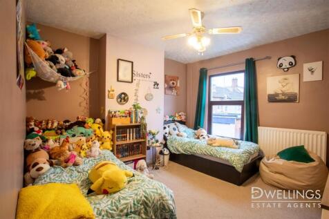 DWELEST- 271 Uxbridge Street, DE14 3JU LOGO - 07.j
