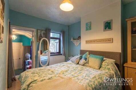 DWELEST- 271 Uxbridge Street, DE14 3JU LOGO - 09.j