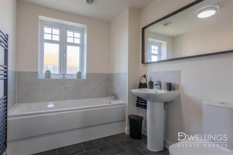 DWELEST- 29 King Lane, DE13 9ER-0015.jpg