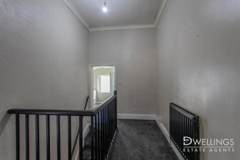 DWELEST- 173 Horninglow Road, DE14 2QS-0019.jpg