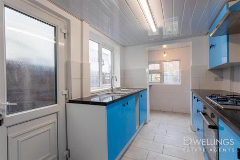 DWELEST- 53 Byrkley Street, DE14 2EL-0007.jpg