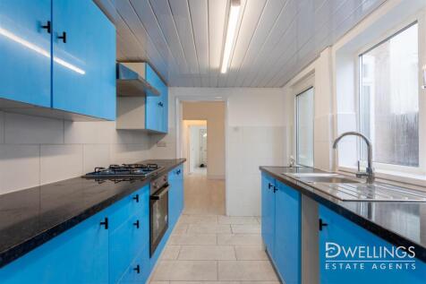 DWELEST- 53 Byrkley Street, DE14 2EL-0009.jpg