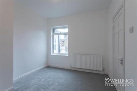 DWELEST- 53 Byrkley Street, DE14 2EL-0013.jpg