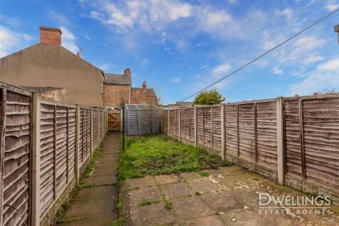 DWELEST- 53 Byrkley Street, DE14 2EL-0017.jpg