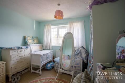 DWELEST- 7 Lordswell Road, Shobnall, DE14 2TA - 01
