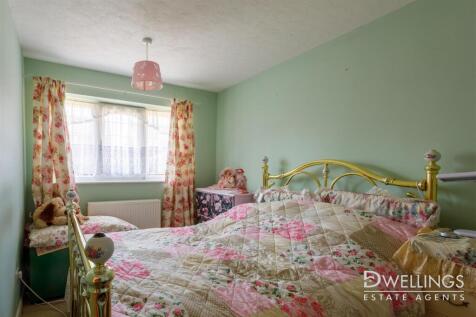 DWELEST- 7 Lordswell Road, Shobnall, DE14 2TA - 01