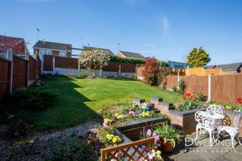 DWELEST- 7 Lordswell Road, Shobnall, DE14 2TA - 00