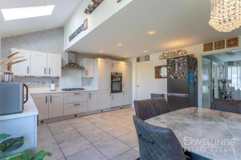 DWELEST - 3 Bishop Lane, DE13 9EY-0012.jpg