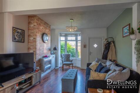 DWELEST- 22 Landsdown Terrace, DE14 2RH-0006.jpg