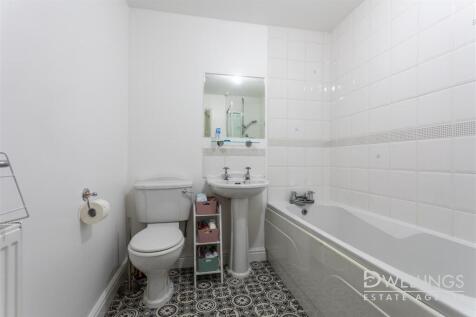 DWELEST- 29 Wyllie Mews, DE14 1BF-0019.jpg