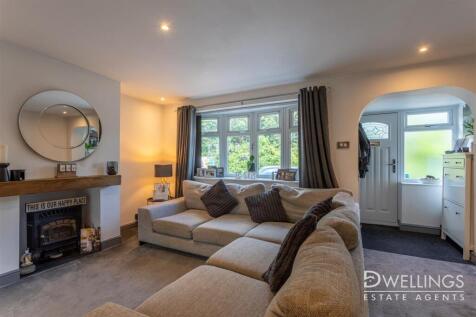 DWELEST- 8 Cheviot Close, Swadlincote, DE11 9EE-00