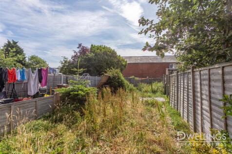 DWELEST- 178 Shobnall Street, DE14 2HN-0009.jpg