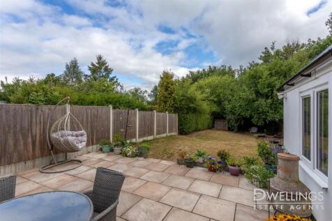 DWELEST - 36 Tower Road, Burton On Trent, DE15 0NL