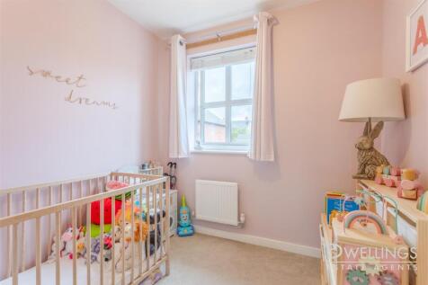 DWELEST - 19 Bishop Place, DE13 9EX-0012.jpg