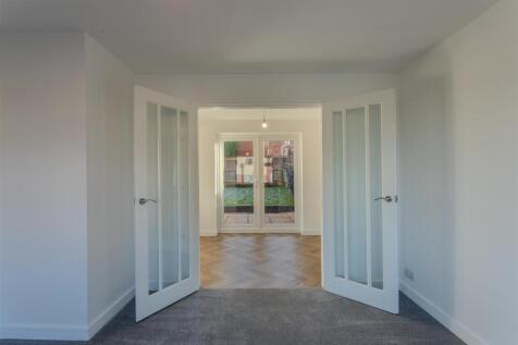 DWELEST - 15 Short Street, Staphenhill, DE15 9LS-0