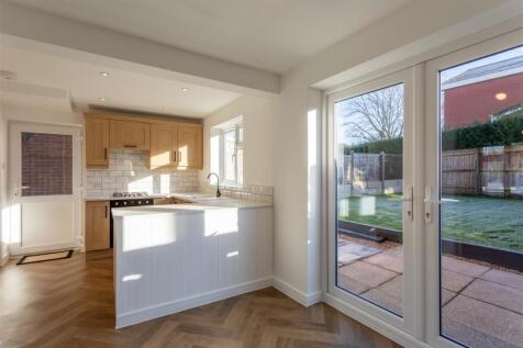 DWELEST - 15 Short Street, Staphenhill, DE15 9LS-0