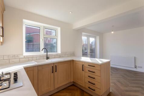 DWELEST - 15 Short Street, Staphenhill, DE15 9LS-0