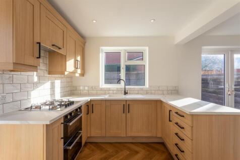 DWELEST - 15 Short Street, Staphenhill, DE15 9LS-0