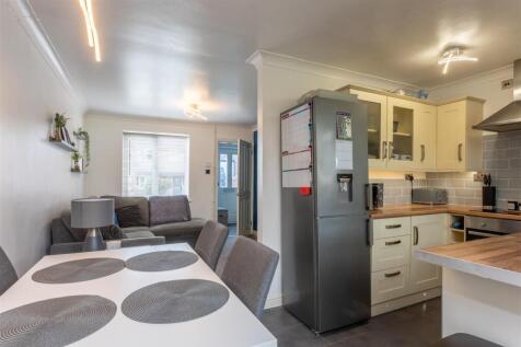 DWELEST - 16 Harrow Road, Swadlincote, DE11 0XD-00